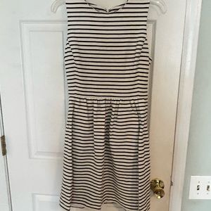Small J Crew b/w stripped dress with zipper back